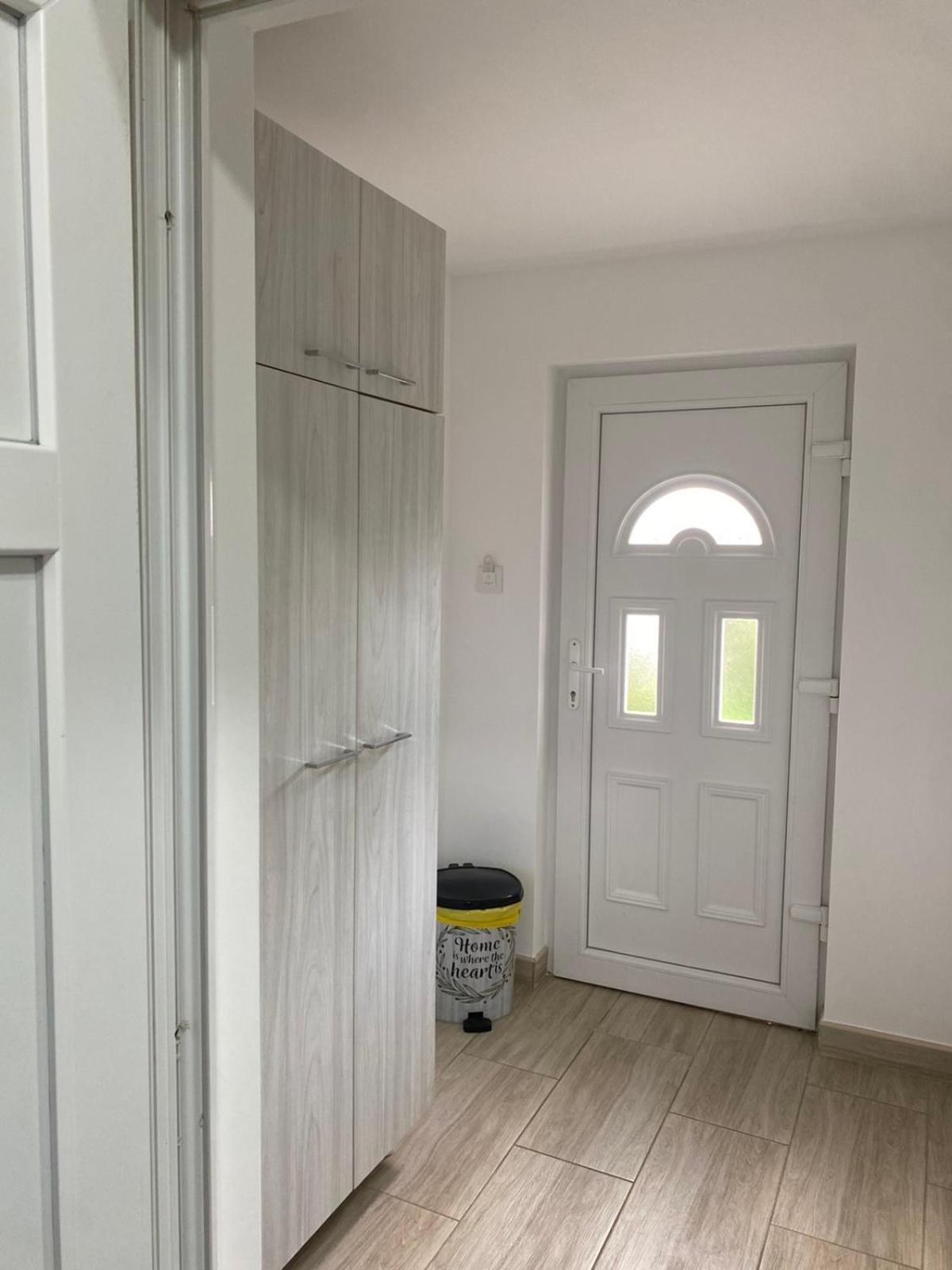 Appartamento Vrdnicka Bajka Vrdnik Esterno foto
